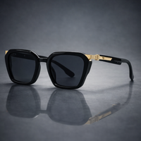 Land Werby Sunnies