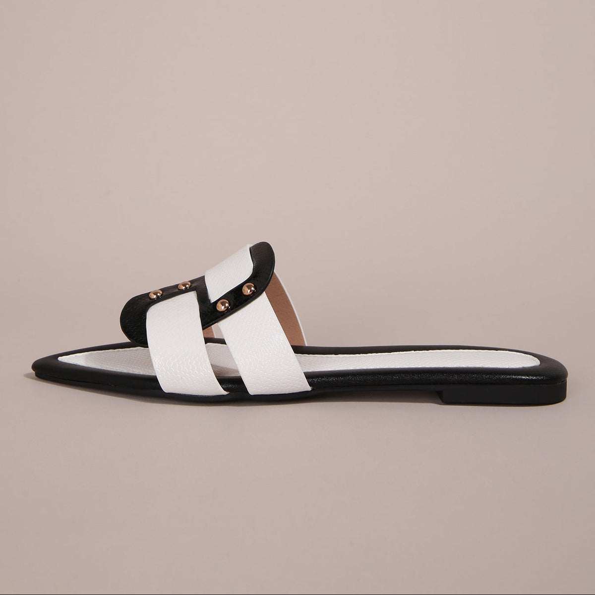 Oriana Grace Flats