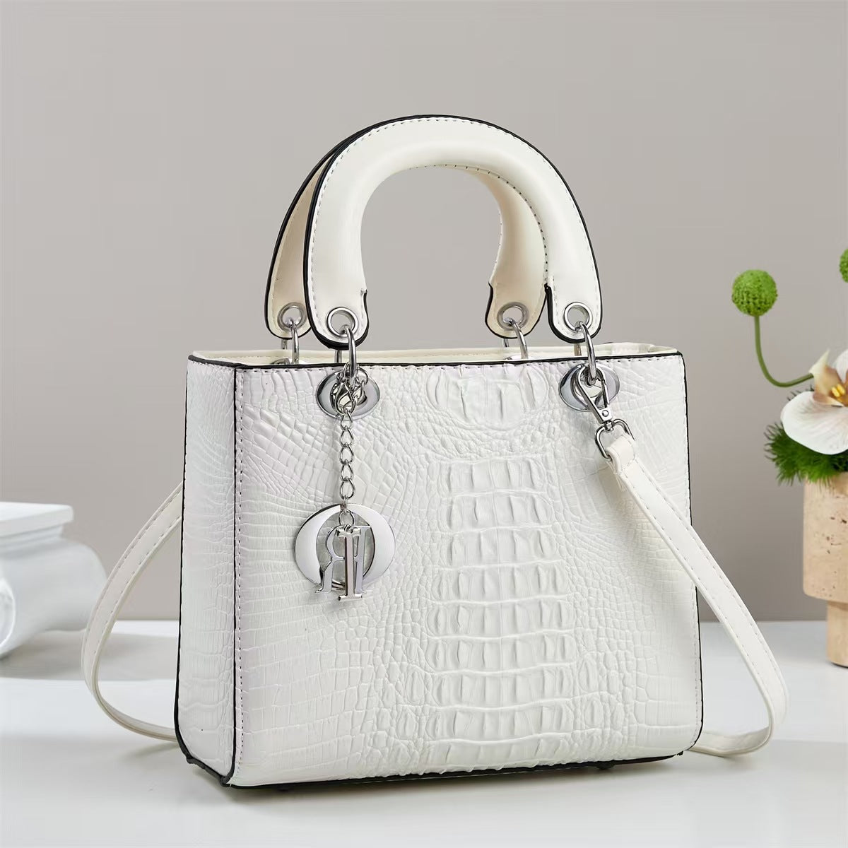 The Ella Leather Handbag
