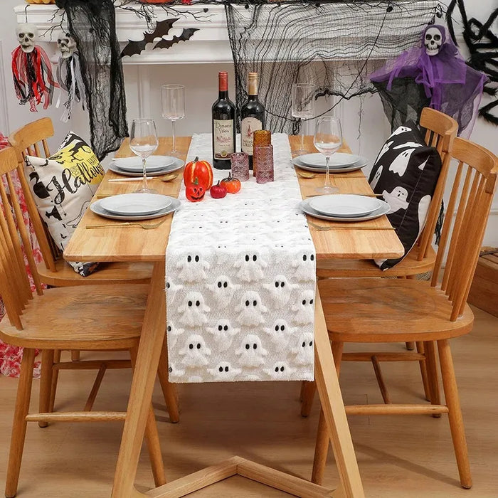Feliz Halloween Table Runner