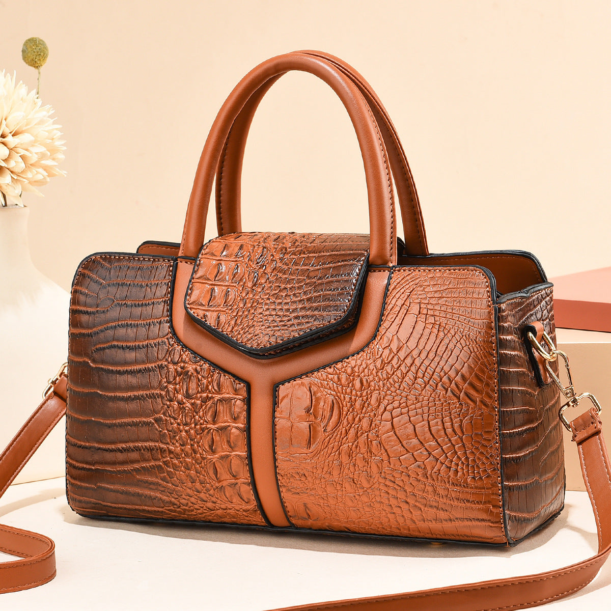 The Sienna Leather Handbag