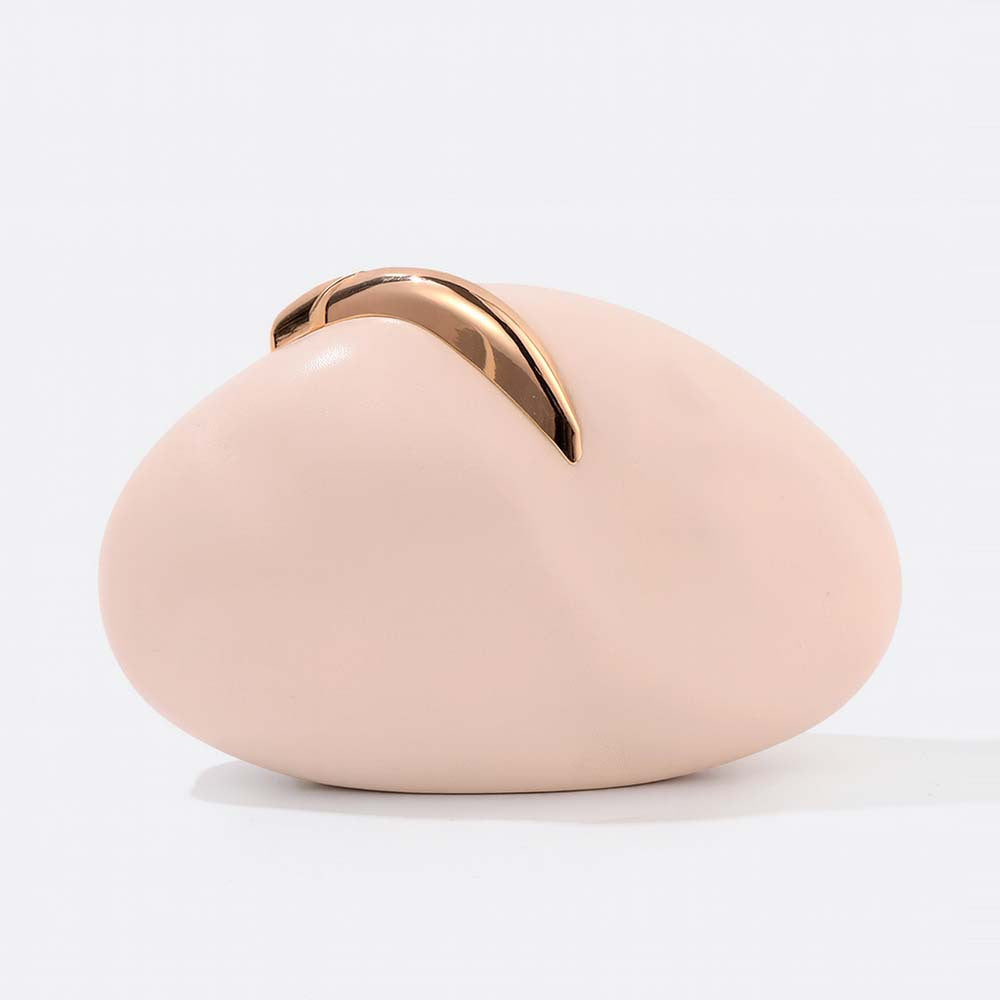 The Pebble Clutch